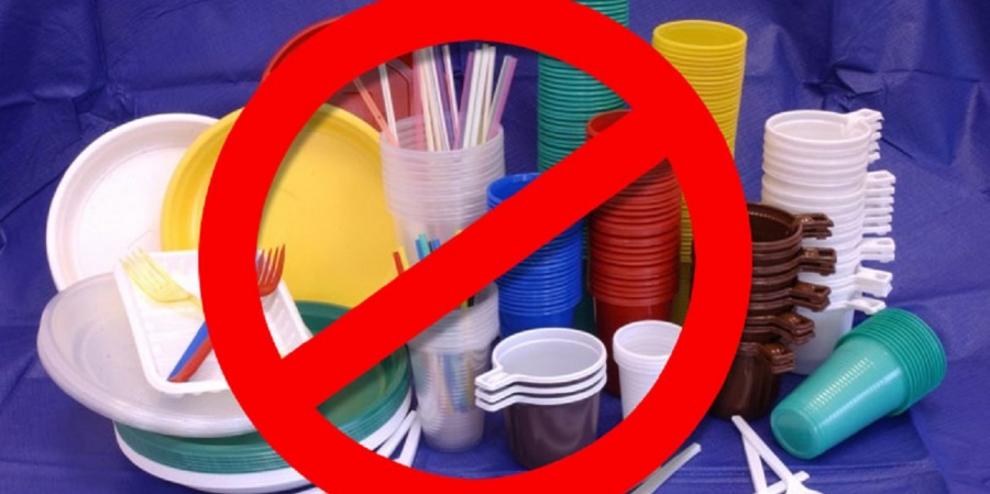 Запрет на использование пластика: кого коснется?